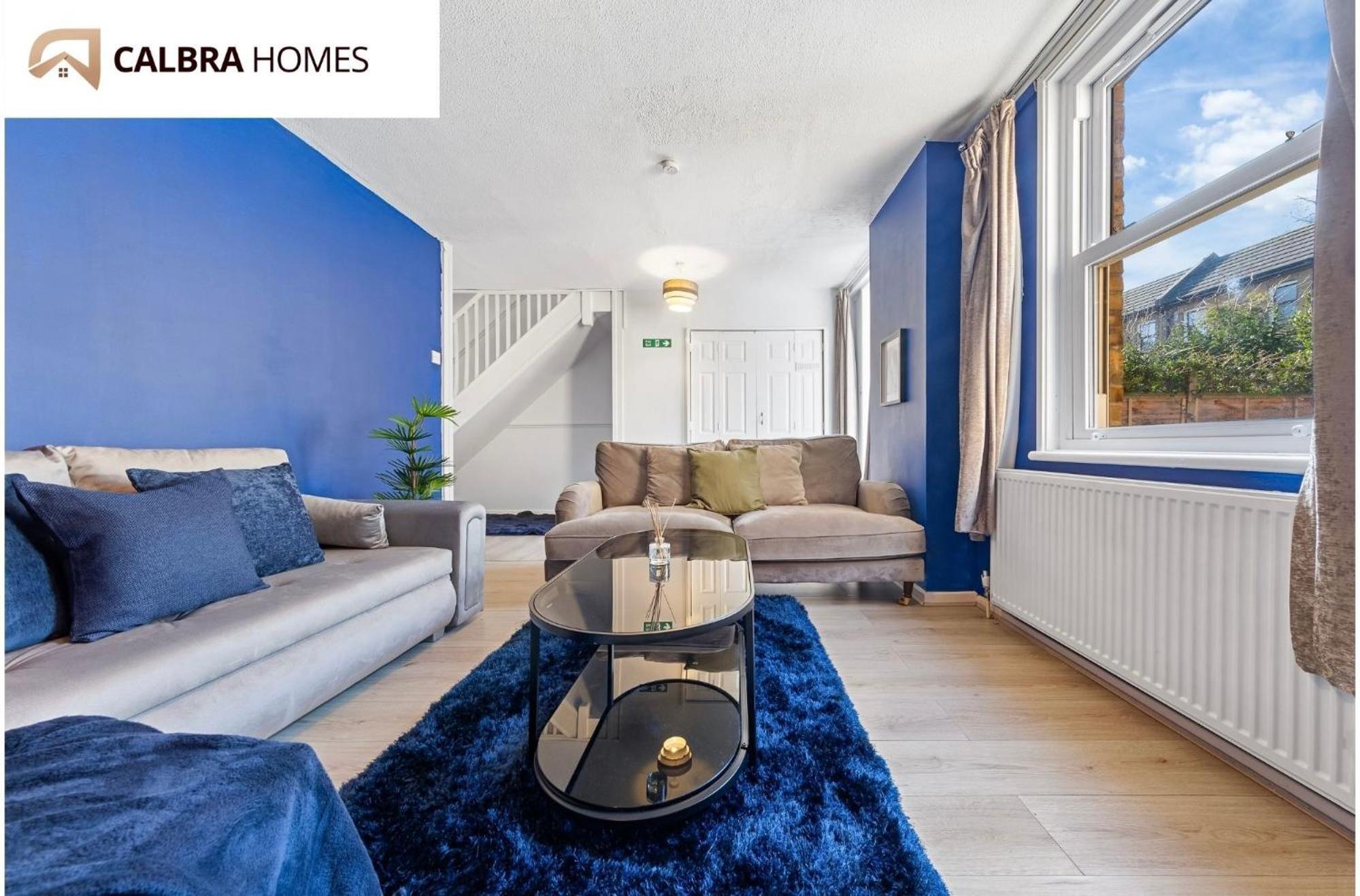 The Angel Garden Residence, A Sophisticated 3-bedroom Escape Ferienhaus London